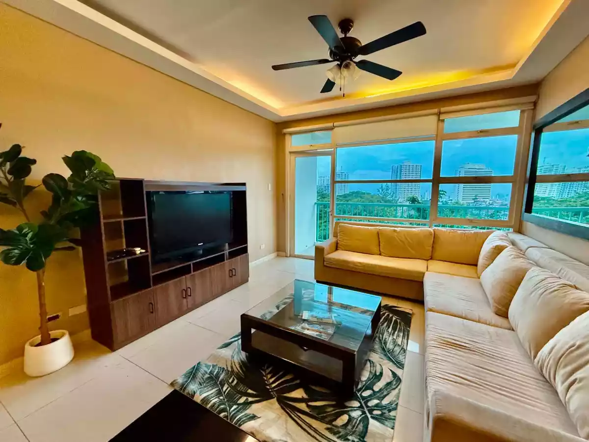 Rush Sale: 3BR Condo in Lahug, Cebu City — 151.65 sqm — 3 Bedrooms in Lahug, Cebu City, Cebu — Photo 2