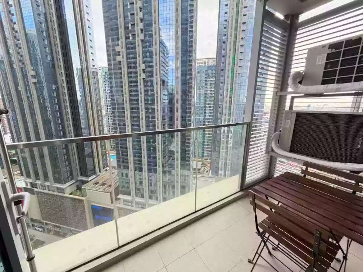 Airbnb Ready 1Bedroom Condo For Sale at Uptown Parksuites Tower, BGC — 1 Bedroom in Fort Bonifacio, Taguig City, Metro Manila — Photo 6