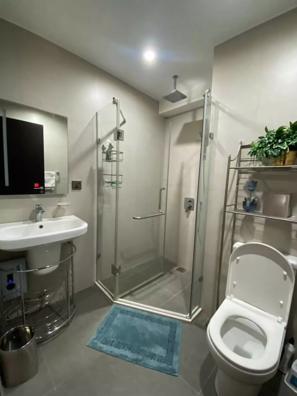 FOR SALE 1 BEDROOM WITH BALCONY IN A CITY VIEW — 1 Bedroom in Barangay 19-B (Pob.), Davao City, Davao del Sur — Photo 5