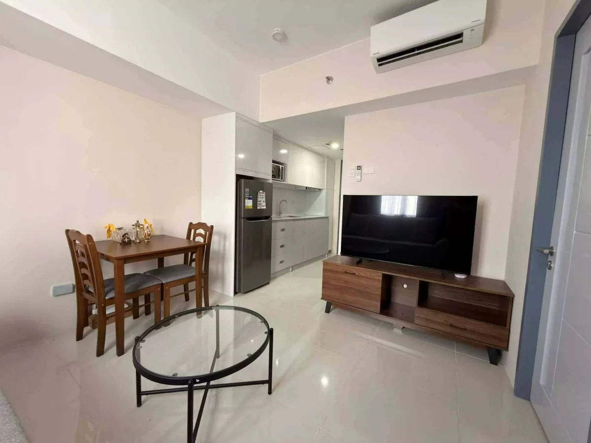 For Sale: J Tower Residences 1-Bedroom near SM J Mall Mandaue City
