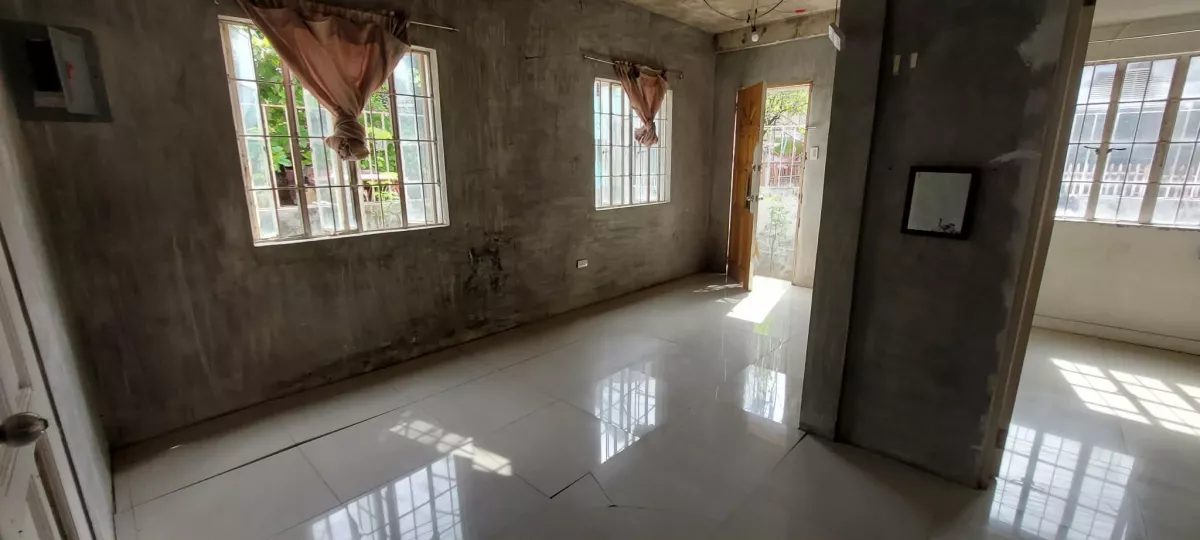 For Sale: Lot with unfinished Bungalow House in San Isidro Talisay City