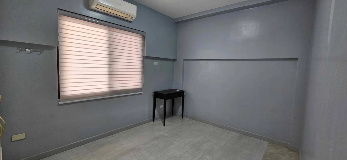 Open photo 13 of 24 — For Sale: 5BR House and Lot in Habay I, Bacoor — 160 sqm