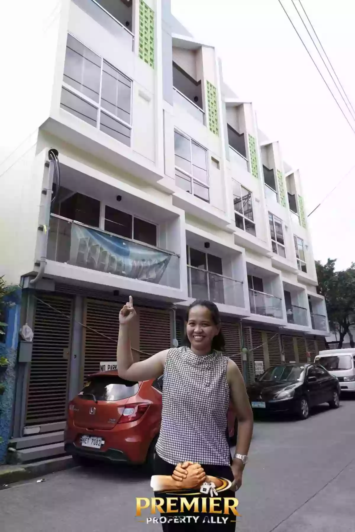 For Sale: 4BR Townhouse in Barangay 407, Manila City — 214.37 sqm — Townhouse in Manila City, Metro Manila, 1004 — Photo 2