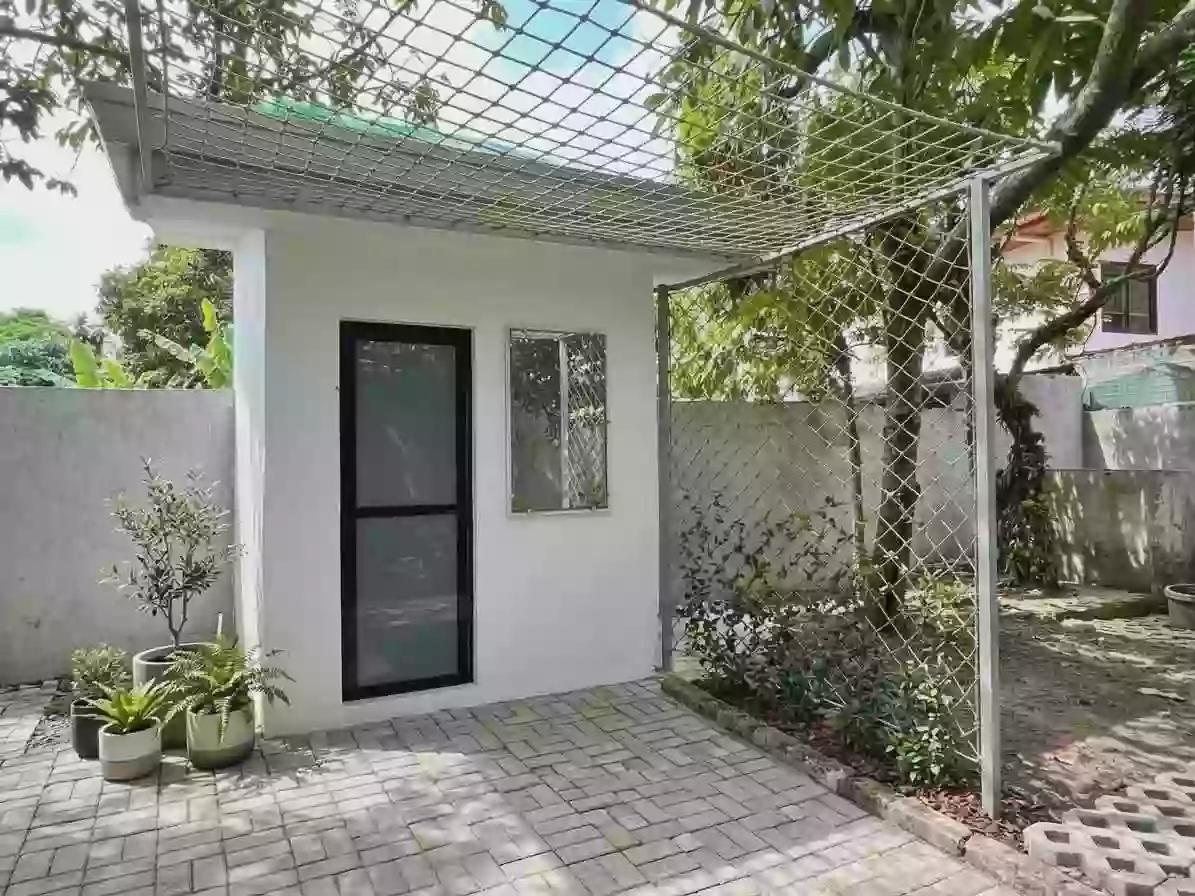 Open photo 14 of 17 — FOR RENT: 6BR Apartment Near RCD Royale Homes, Silang — Fully Furnished