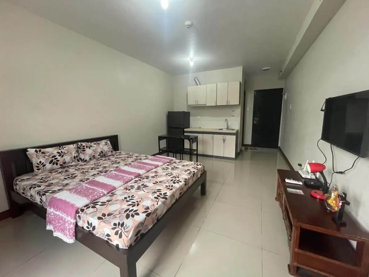 For Rent: Studio Condo in Looc, Lapu-Lapu City — 28 sqm