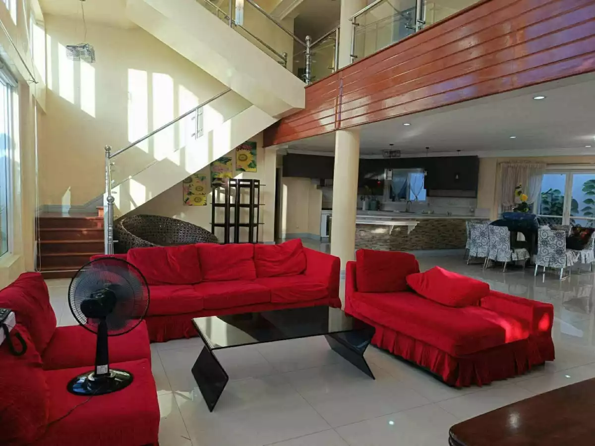 For Sale: 6BR House and Lot in Mactan, Lapu-lapu City — 860 sqm — House and Lot in Lapu-lapu City, Cebu, 6015 — Photo 2