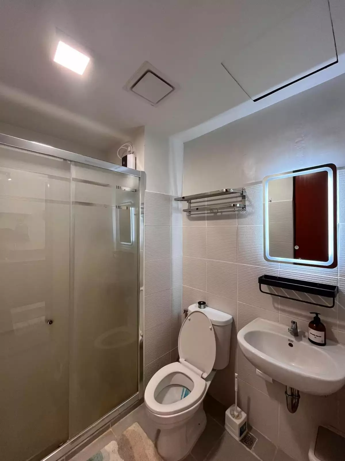 For Sale: Studio with Balcony Condo in Bata, Bacolod City — 35.85 sqm — Studio in Bata, Bacolod City, Negros Occidental — Photo 3
