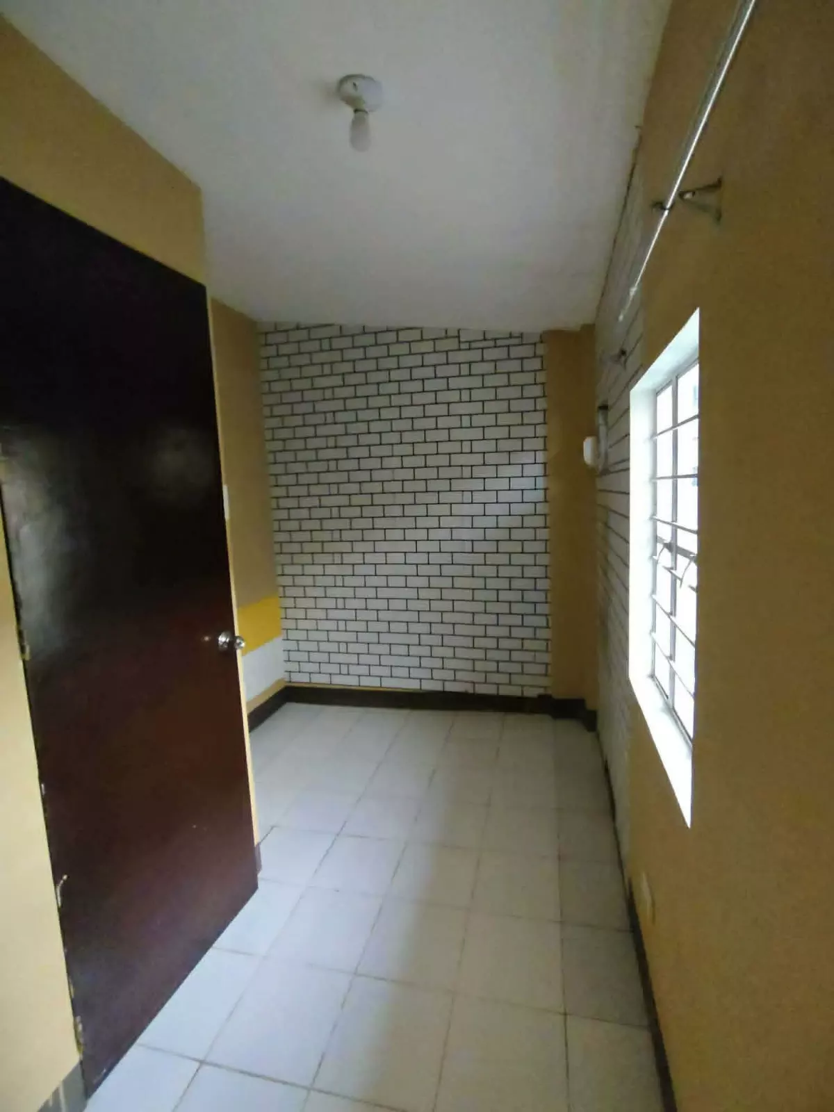 For Sale: 2BR Townhouse in Santo Domingo, Iriga City — 40 sqm Lot — Townhouse in Santo Domingo, Iriga City, Camarines Sur — Photo 2