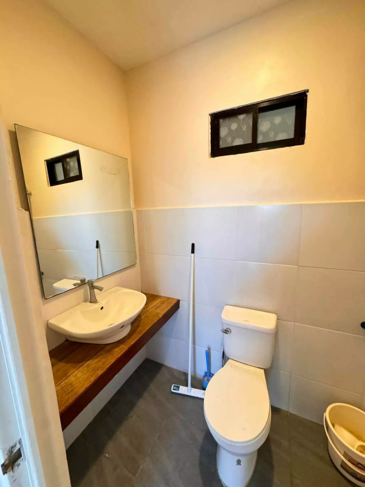 Cozy 22 SQM Condo for Rent, La Salle Avenue, Bacolod City — Studio in Mandalagan, Bacolod City, Negros Occidental — Photo 6