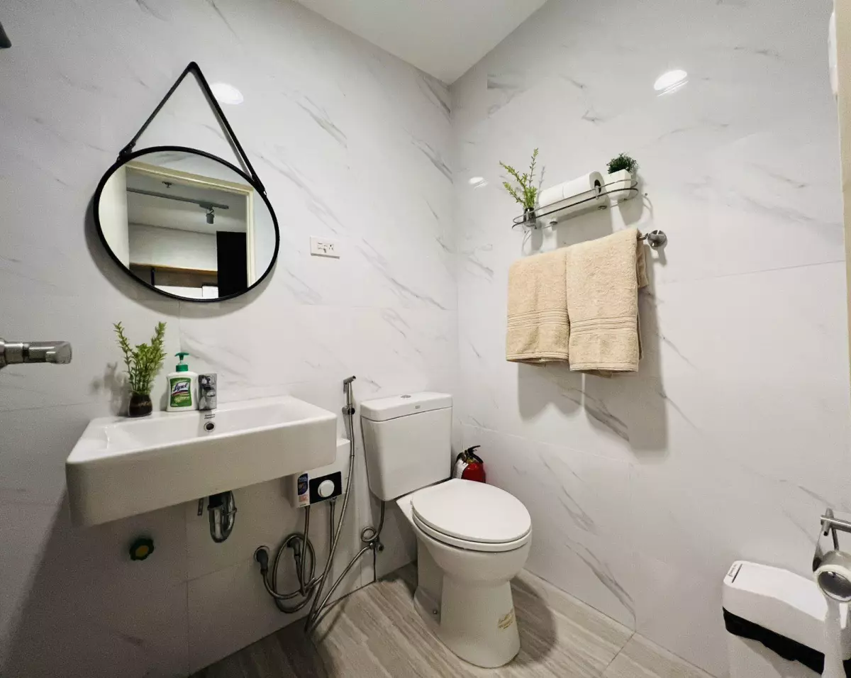 Aesthetically Furnished 29 sqm Studio for Rent in Meridian by Avenier — Studio in Kasambagan, Cebu City, Cebu — Photo 4