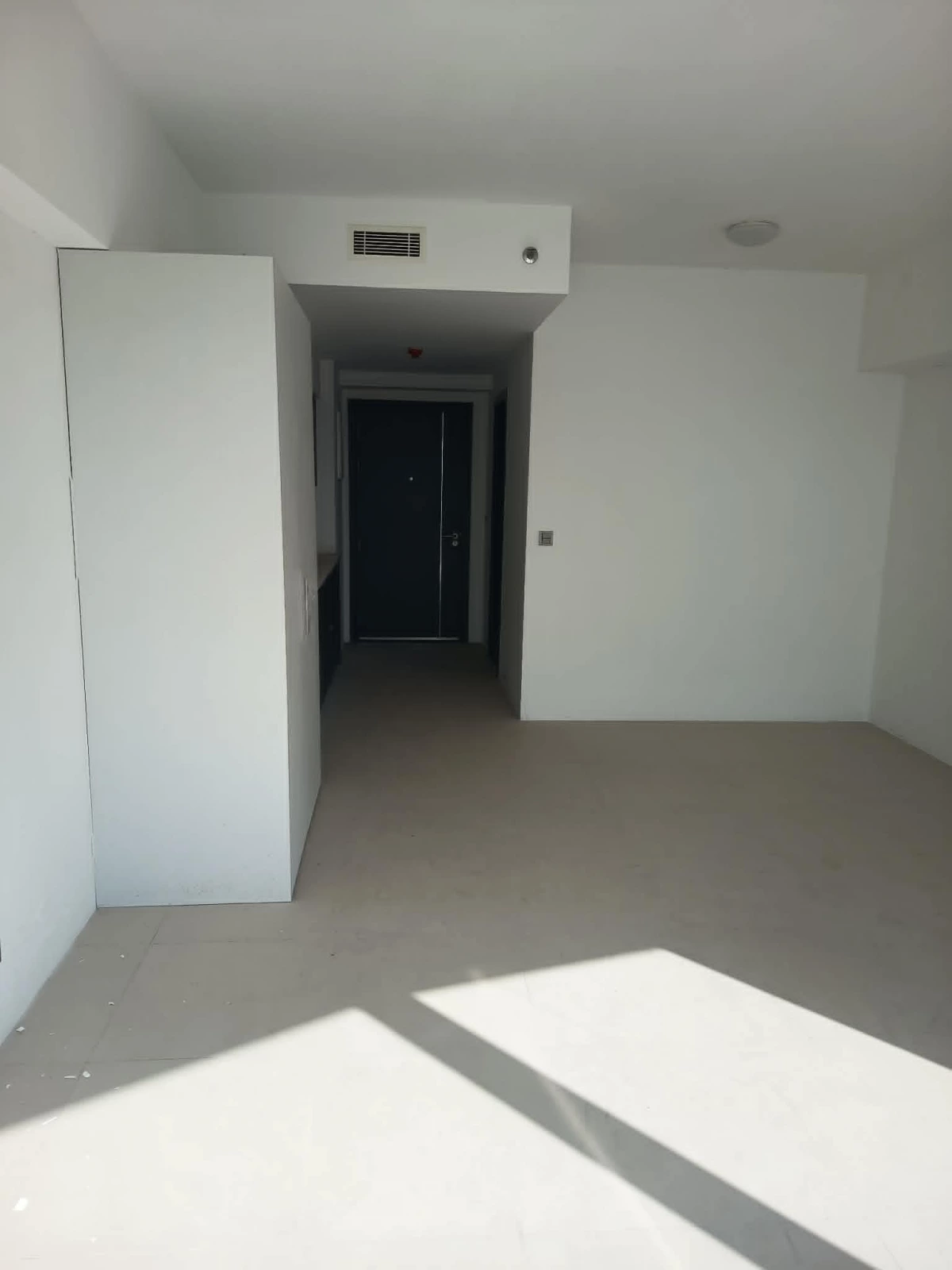 Studio Condo for Sale Near Ayala Malls Abreeza, Davao City — City View — Studio in Davao City, Davao del Sur, 8000 — Photo 3