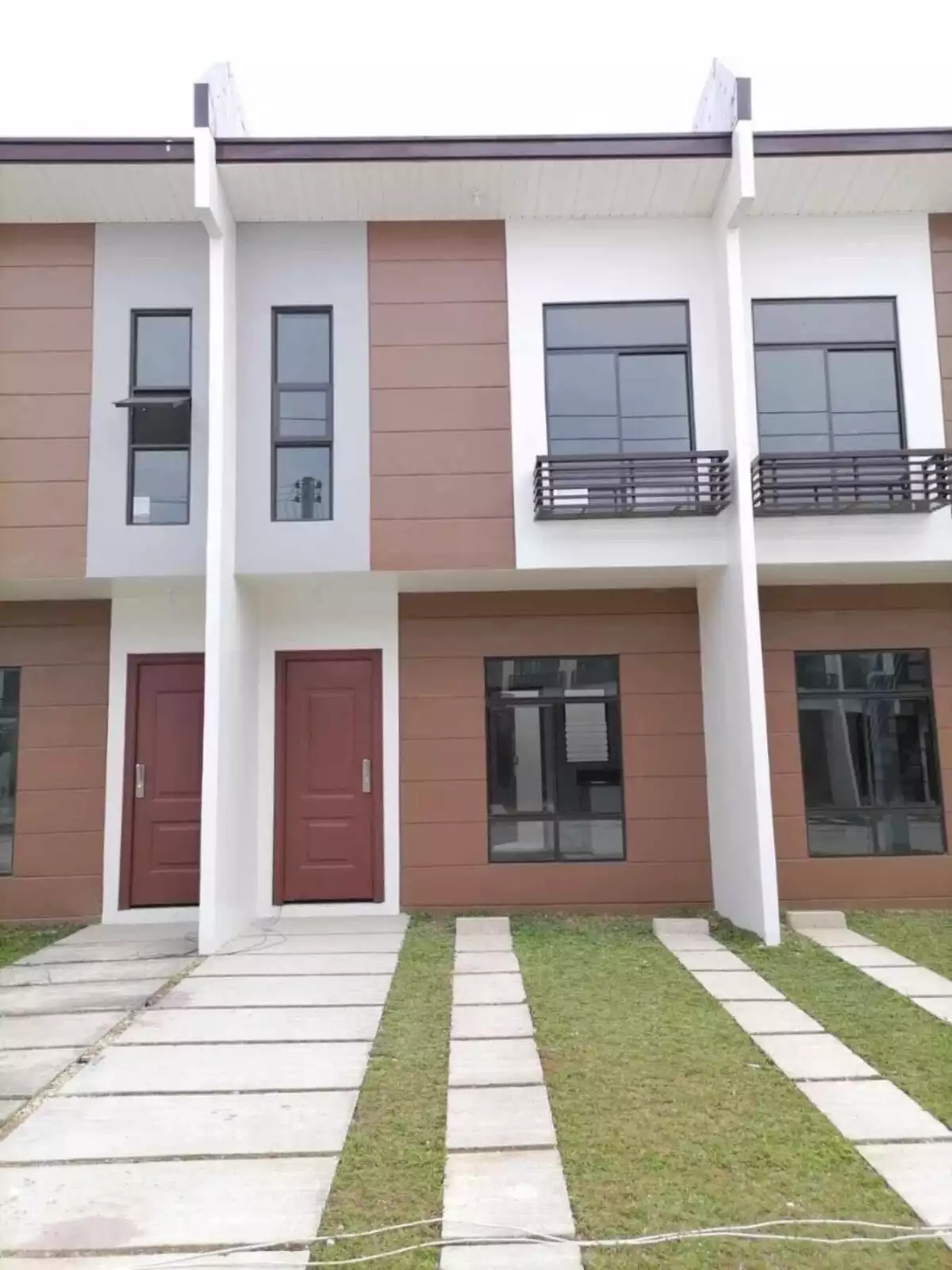 For Sale: 2BR Townhouse in Subabasbas, Lapu-Lapu City — 40 sqm — Townhouse in Lapu-lapu City, Cebu, 6015 — Photo 2