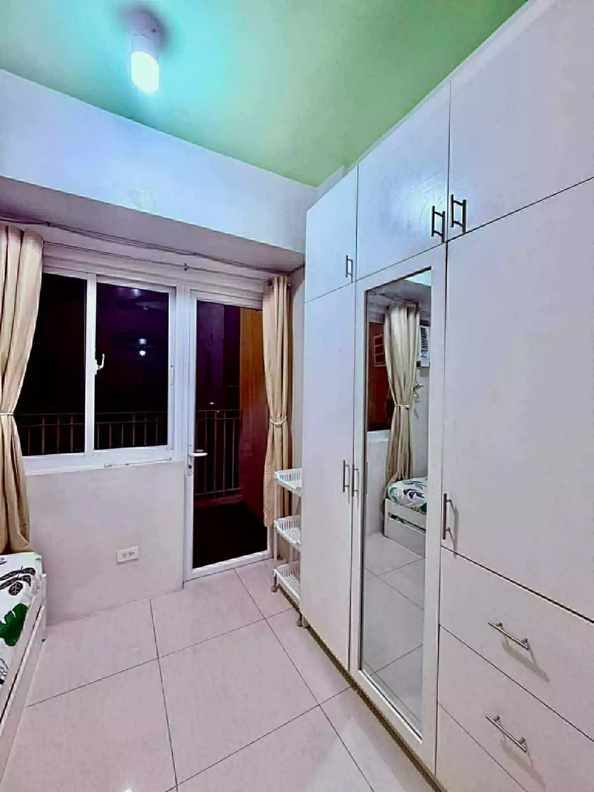 Open photo 14 of 16 — FOR SALE: 1BR Condo in San Dionisio, Paranaque City — 32 sqm