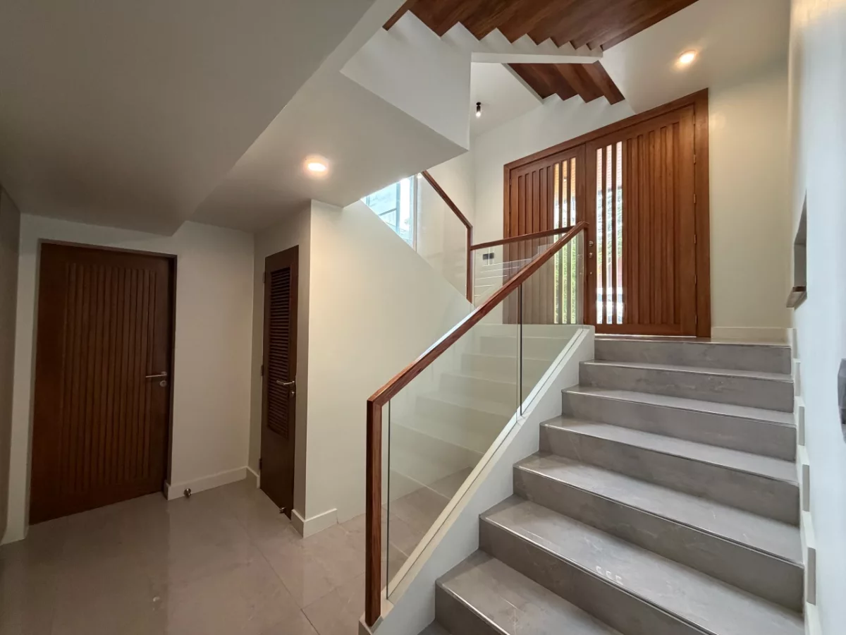 Open photo 28 of 28 — 5 BR House and lot for Sale at Mckinley Hill Village,Taguig  with 545sqm
