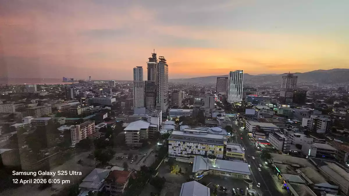 Open photo 15 of 16 — For Rent: 2BR Condo in Horizon 101, Cebu City — 60 sqm