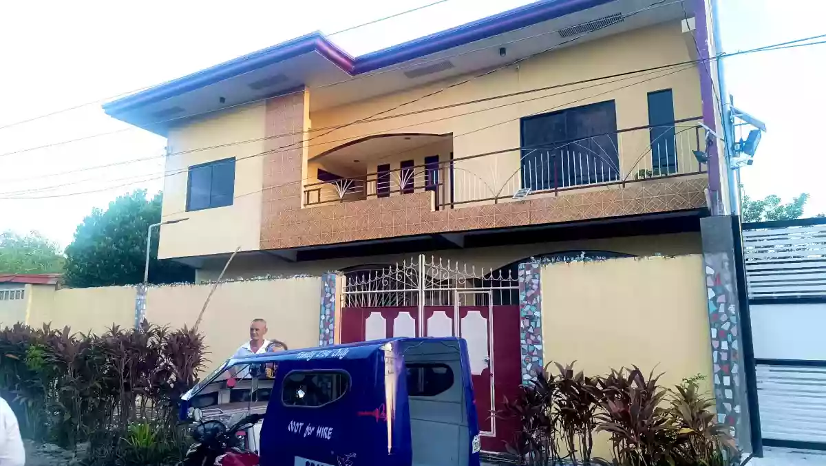 Open photo 12 of 12 — For Sale: 6BR House and Lot in Lagao, General Santos City — 750 sqm