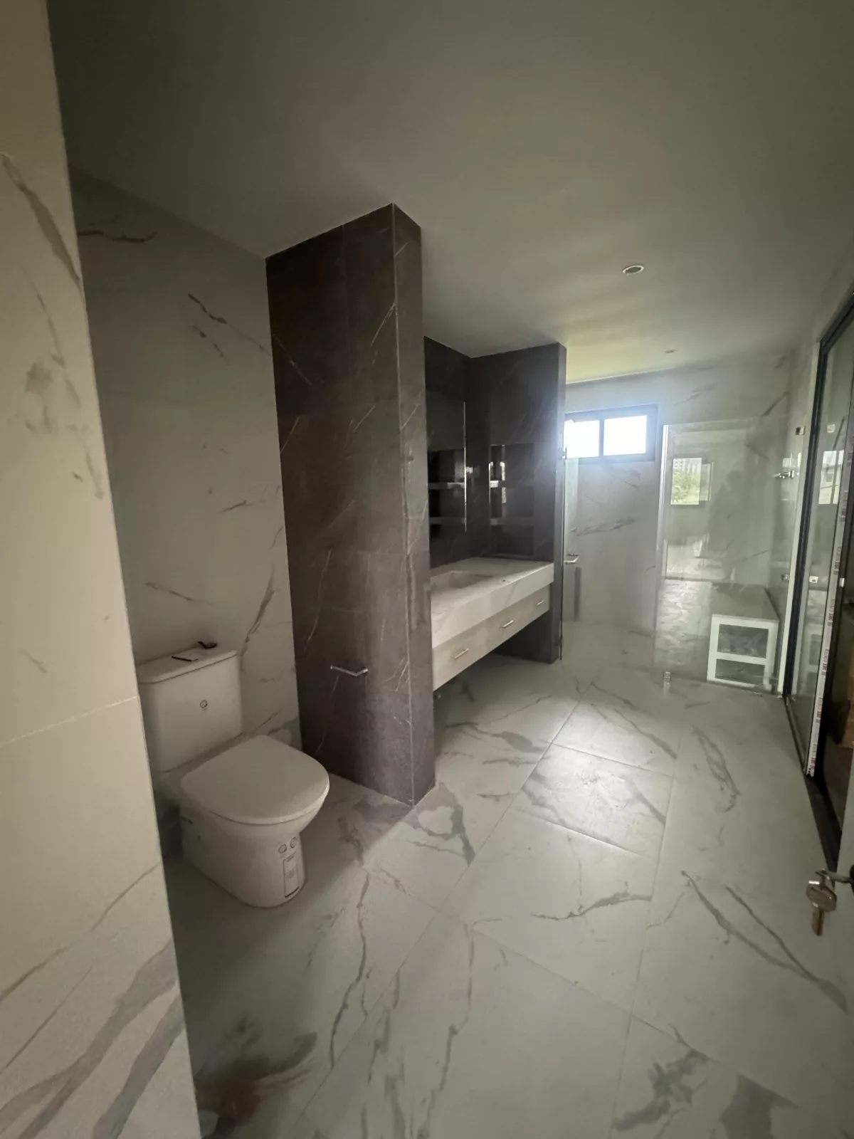 Open photo 16 of 36 — For Sale: 3BR House and Lot in Santo Domingo, Santa Rosa — 299 sqm
