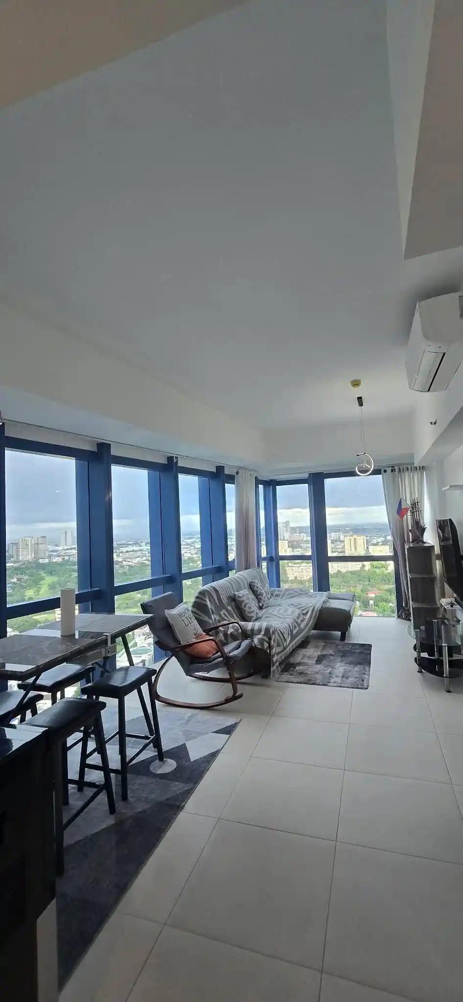 For Sale: 1BR Condo with Balcony in Lahug, Cebu City — 38 Park Avenue