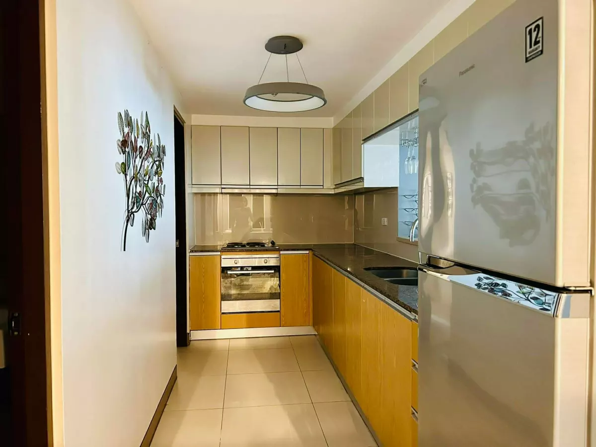 Fully Furnished 3BR Corner Condo for Sale at The Venice Luxury Residences — 3 Bedrooms in Fort Bonifacio, Taguig City, Metro Manila — Photo 5