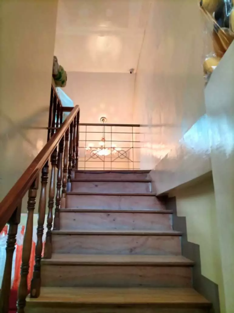 For Sale: 2-Storey Residential Building – Spacious Layout - photo 6