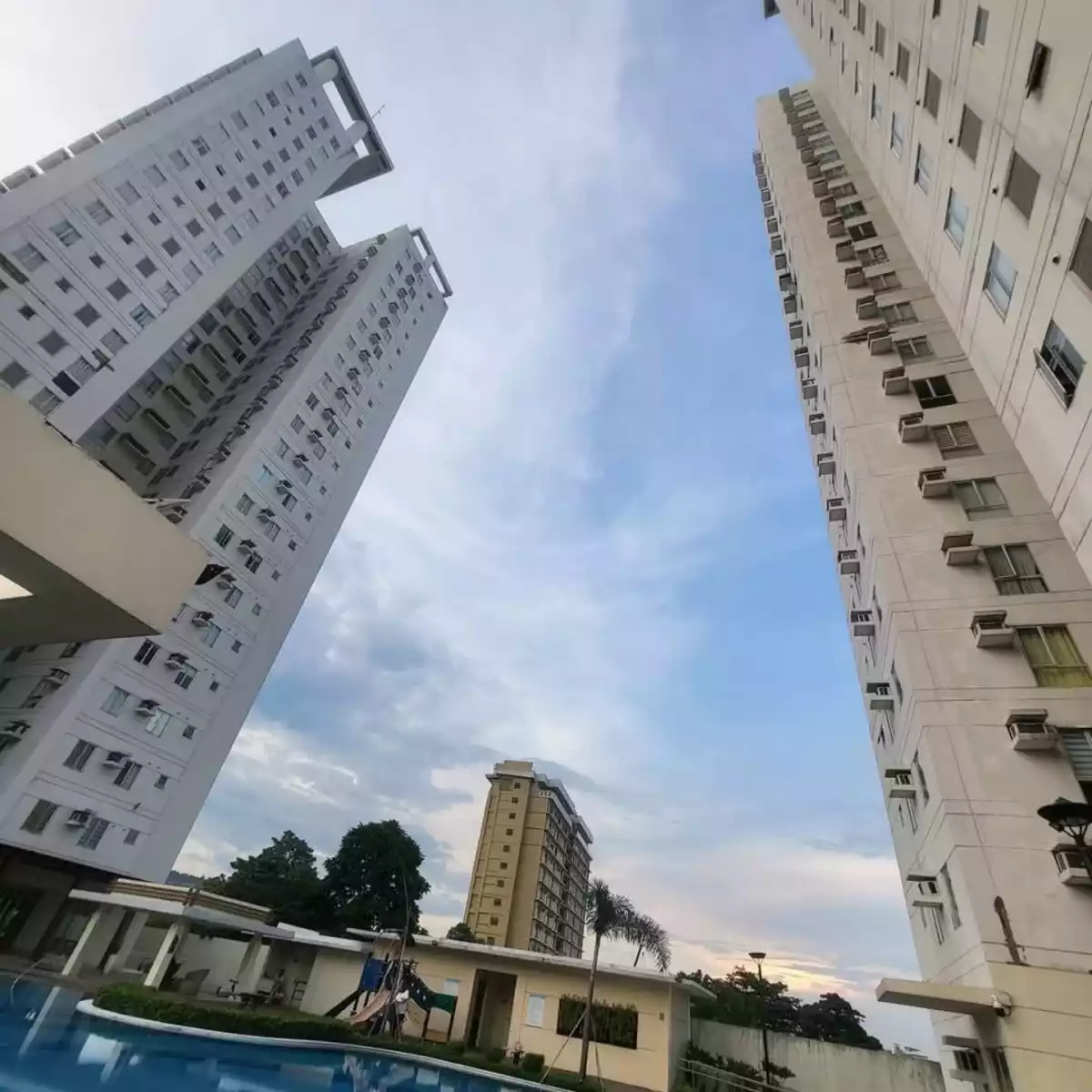 Open photo 12 of 14 — RUSH SALE – Prime 1 Bedroom Condo in Cebu IT Park, Cebu City