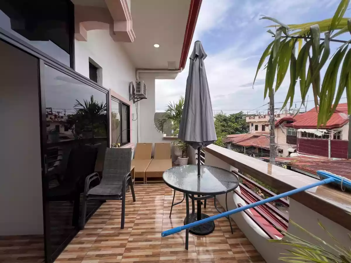 Open photo 16 of 38 — For Sale: 5BR House and Lot in Bankal, Lapu-lapu City — 101 sqm