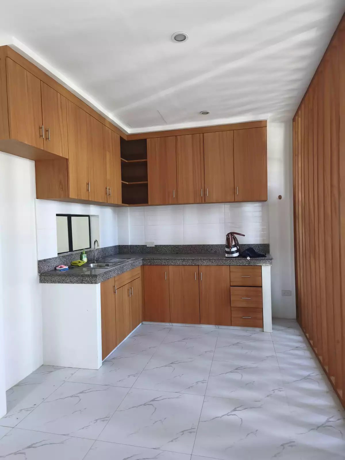For Sale: 3BR House and Lot in Barangay 110 (Utap), Tacloban City — 120 sqm Approx. Lot — House and Lot in Tacloban City, Leyte, 6500 — Photo 5