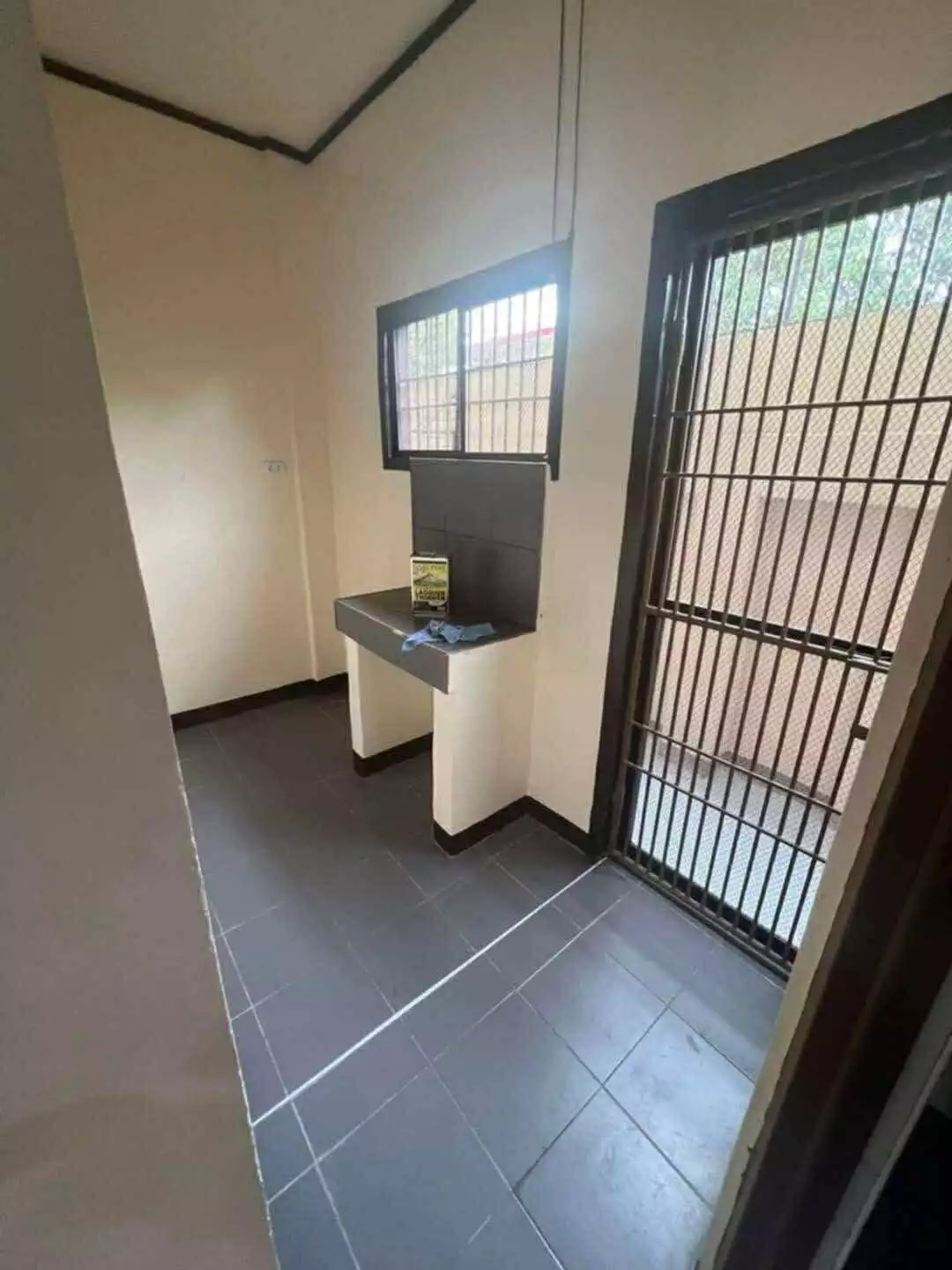 Apartment for Sale Near Savemore Malakas General Santos city — Building in General Santos City, South Cotabato, 9500 — Photo 7