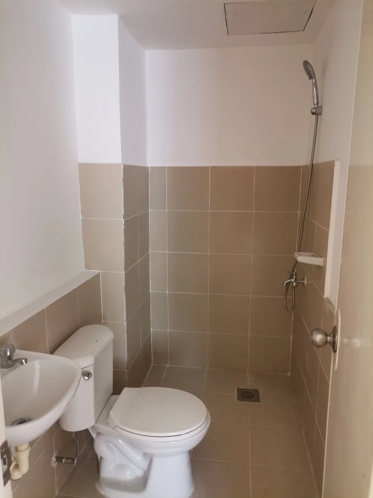 For Sale: Studio Condo in Kauswagan, Cagayan de Oro City — 24 sqm — Studio in Kauswagan, Cagayan de Oro City, Misamis Oriental — Photo 7