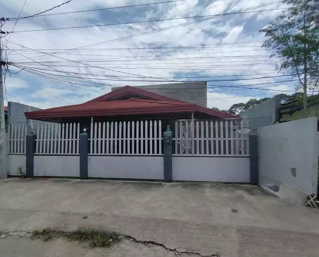 Fully Furnished 2BR House & Lot for Sale |Move-in Ready - Dona Soledad Subd. Gen. Santos City