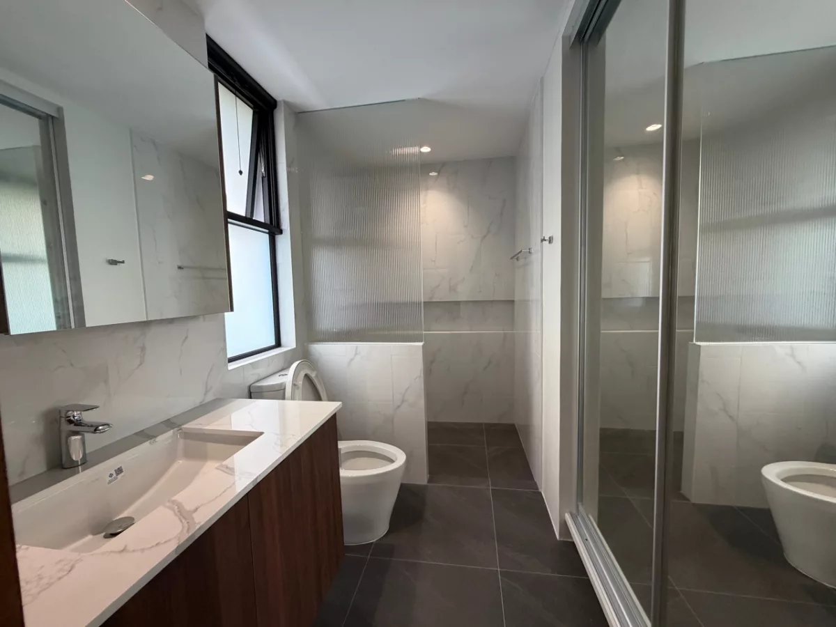 Open photo 23 of 28 — 5 BR House and lot for Sale at Mckinley Hill Village,Taguig  with 545sqm