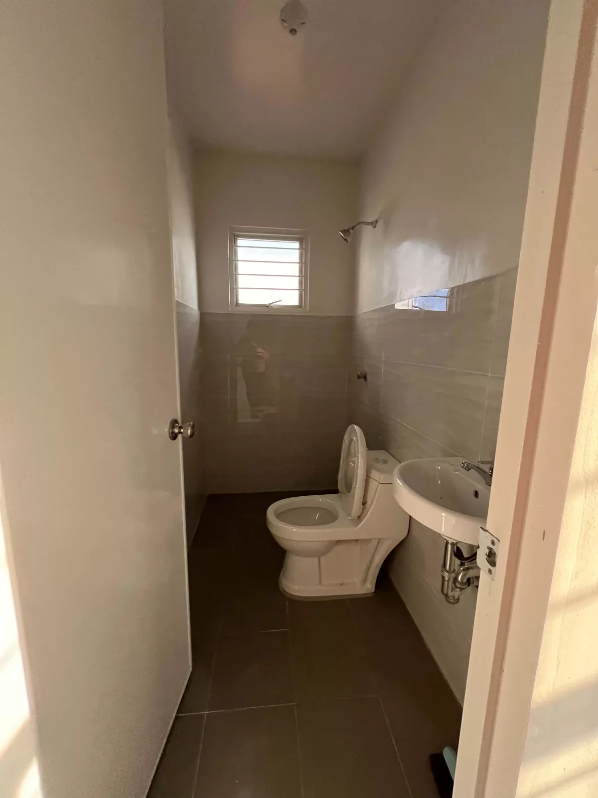 Open photo 13 of 13 — 3 Bedroom House and Lot For Rent!