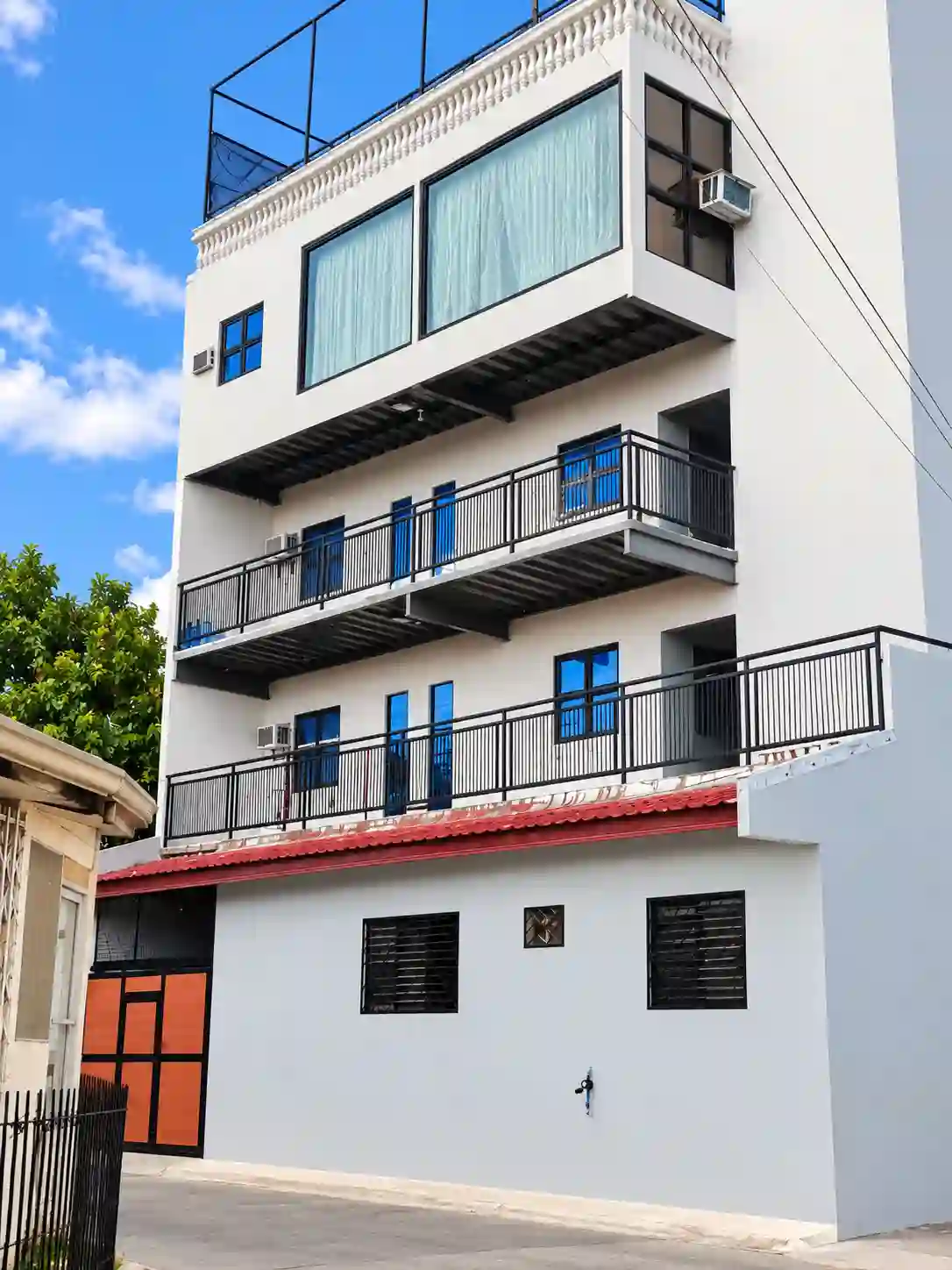 Apartment Building For Sale!!! — Building in Lawaan III, Talisay City, Cebu — Photo 2