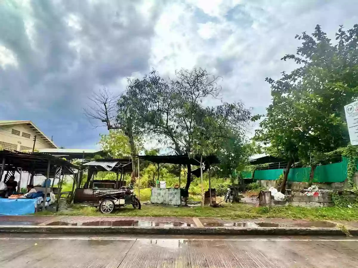 For Sale: Commercial Space in Lagao, General Santos City — 809 sqm — Space in Lagao (1st & 3rd), General Santos City, South Cotabato — Photo 2