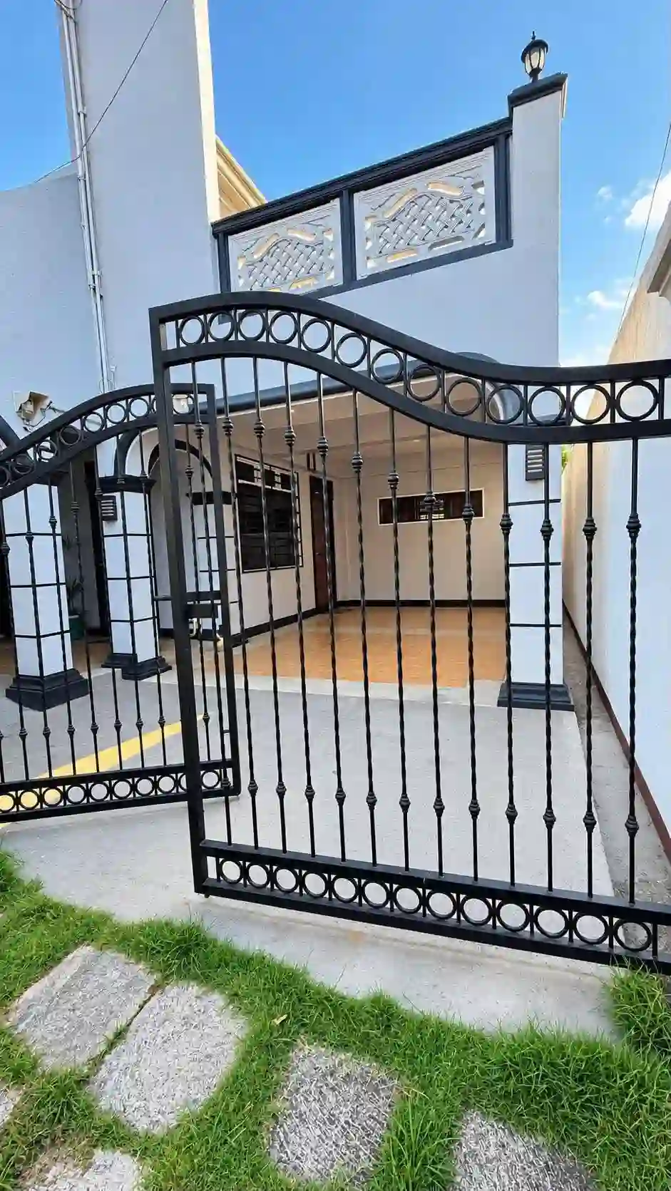 Open photo 14 of 14 — For Sale: 4BR House and Lot in Pulantubig, Dumaguete City — 309 sqm
