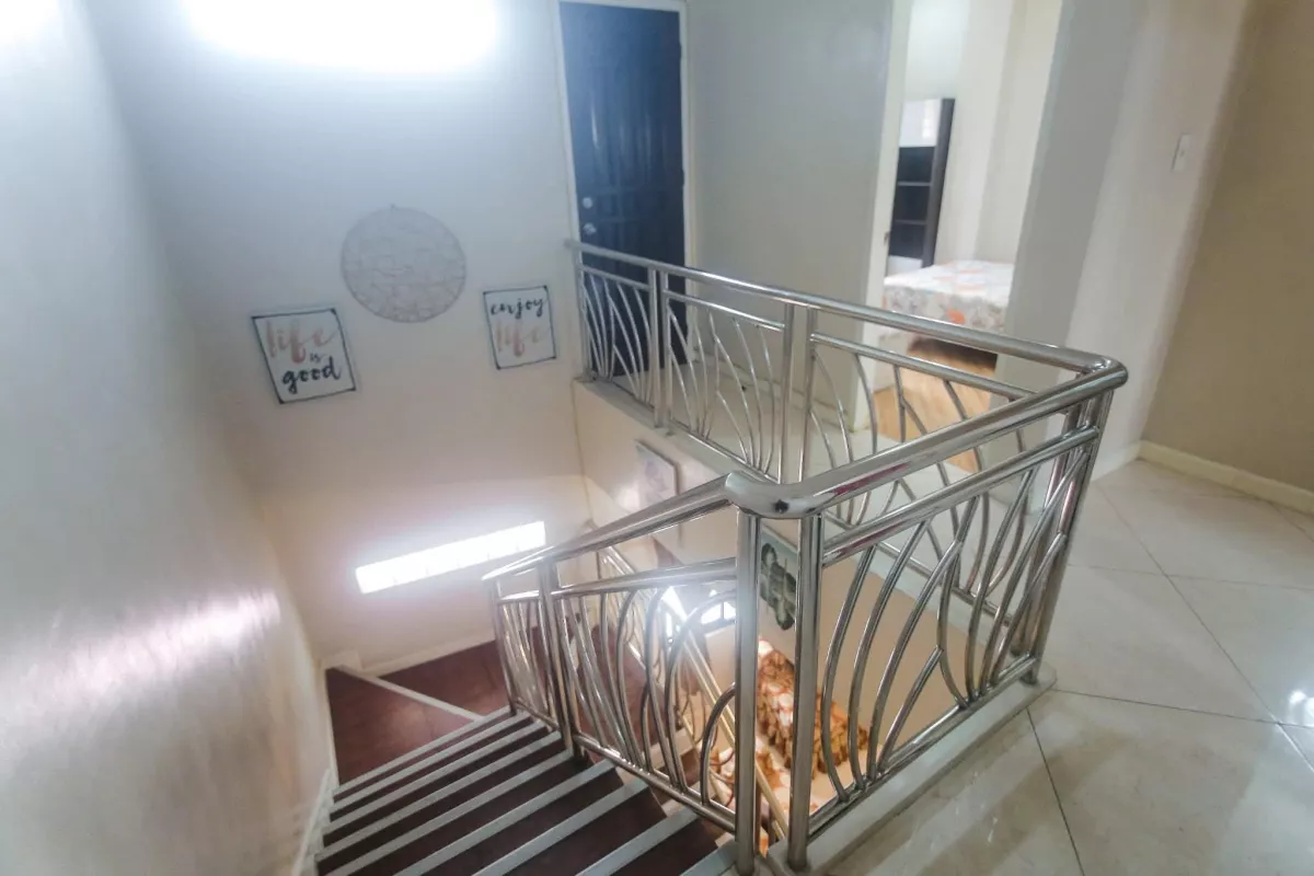 beautiful 5bedroom house — House and Lot in Tungkop, Minglanilla, Cebu — Photo 5