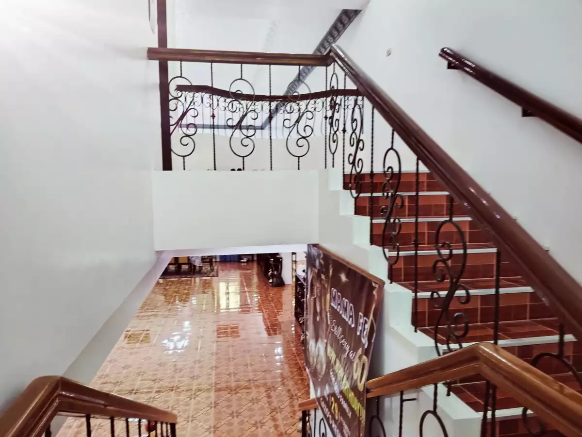 For Sale: 4BR House and Lot in Poblacion VI, Tanjay — 1969 sqm — House and Lot in Tanjay, Negros Oriental, 6204 — Photo 4