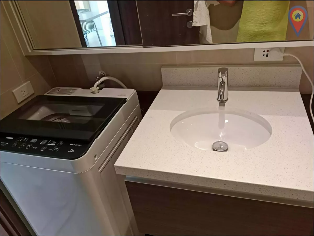 SACRIFICE SALE FULLY FURNISHED -1BR CORNER UNIT TAMBULI SEASIDE LIVING — 1 Bedroom in Maribago, Mactan Island, Lapu-lapu — Photo 7