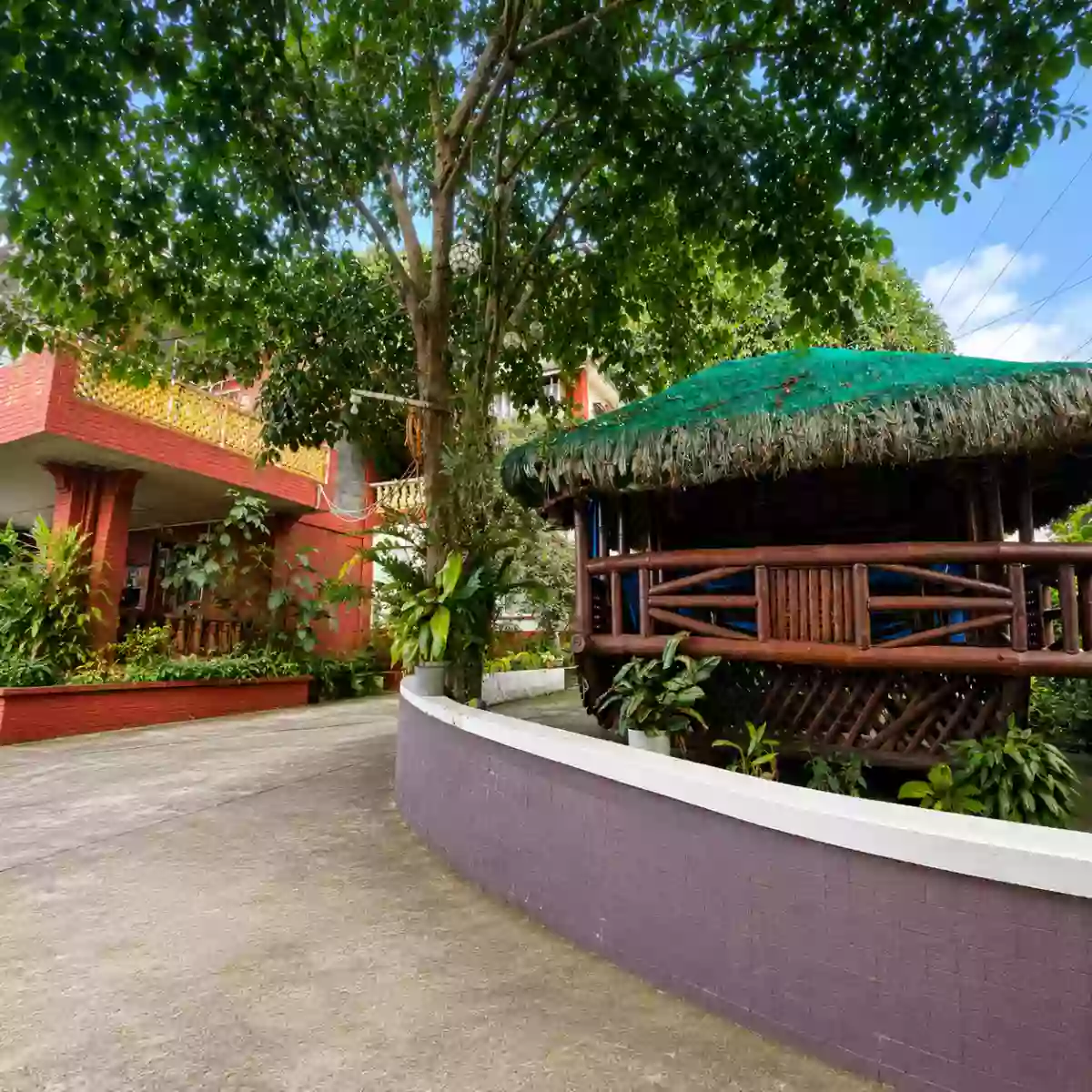 Open photo 12 of 20 — For Sale: Hotel in Alas-asin, Mariveles — 1,000 sqm floor area