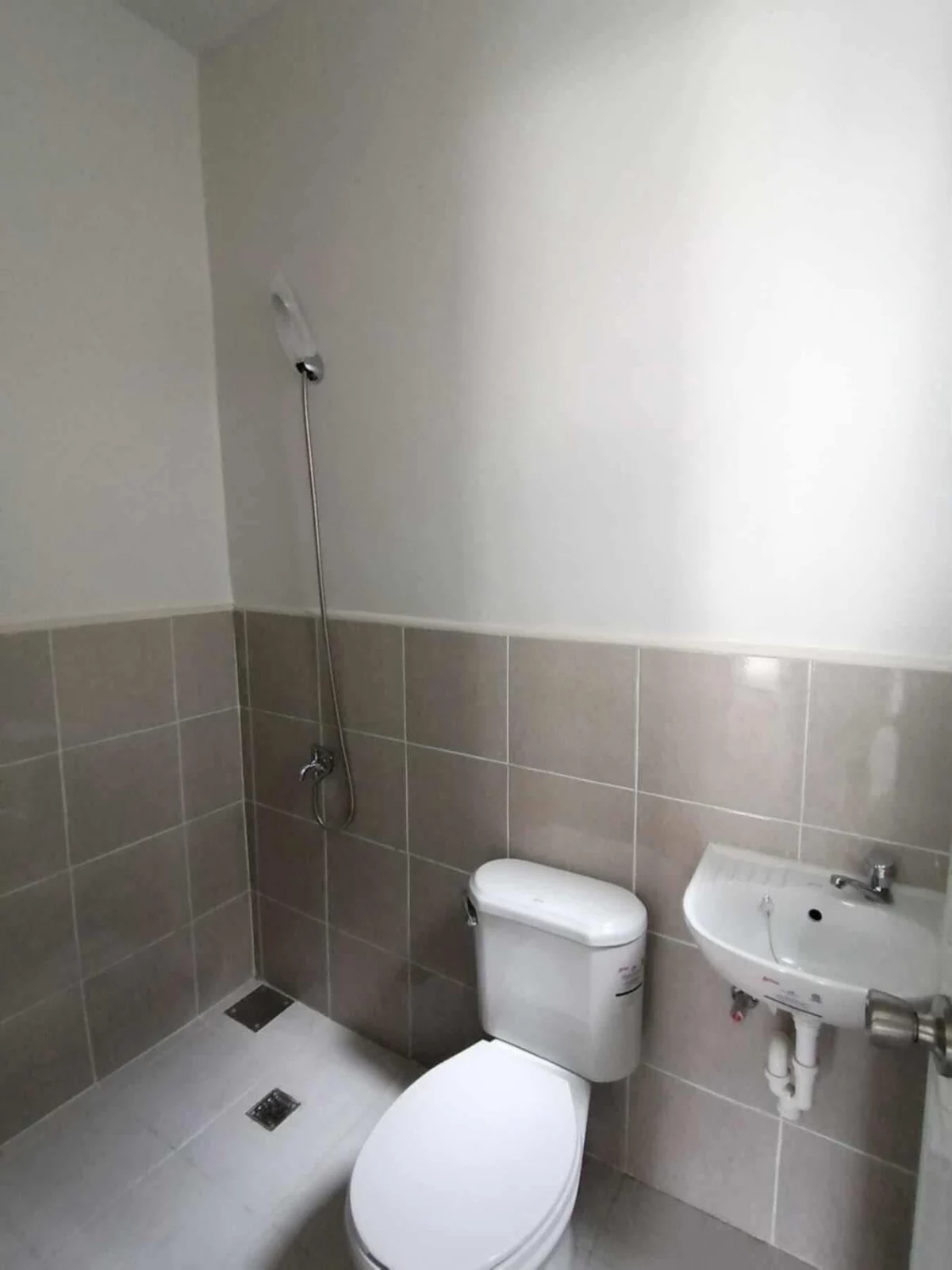 For Sale: 2BR Townhouse in Subabasbas, Lapu-Lapu City — 40 sqm — Townhouse in Lapu-lapu City, Cebu, 6015 — Photo 4