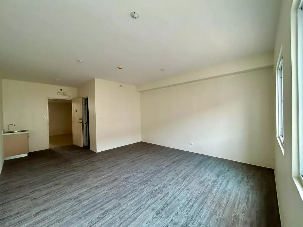 Studio Condo Unit at Amaia Steps Parkway Nuvali — Studio in Canlubang, Calamba, Laguna — Photo 5
