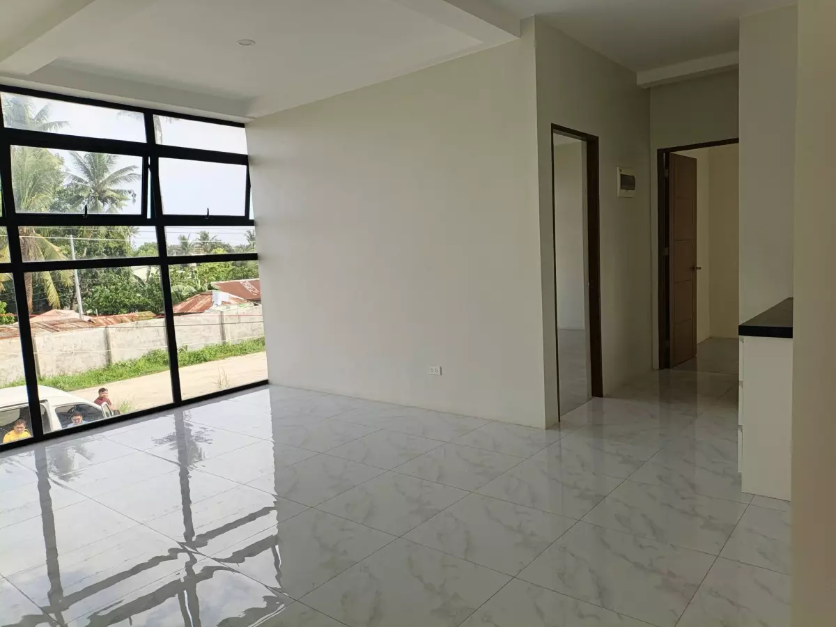 Affordable Shophouse in Minglanilla, Cebu, Enjoy your house while running your Shop — Building in Minglanilla, Cebu, 6046 — Photo 7