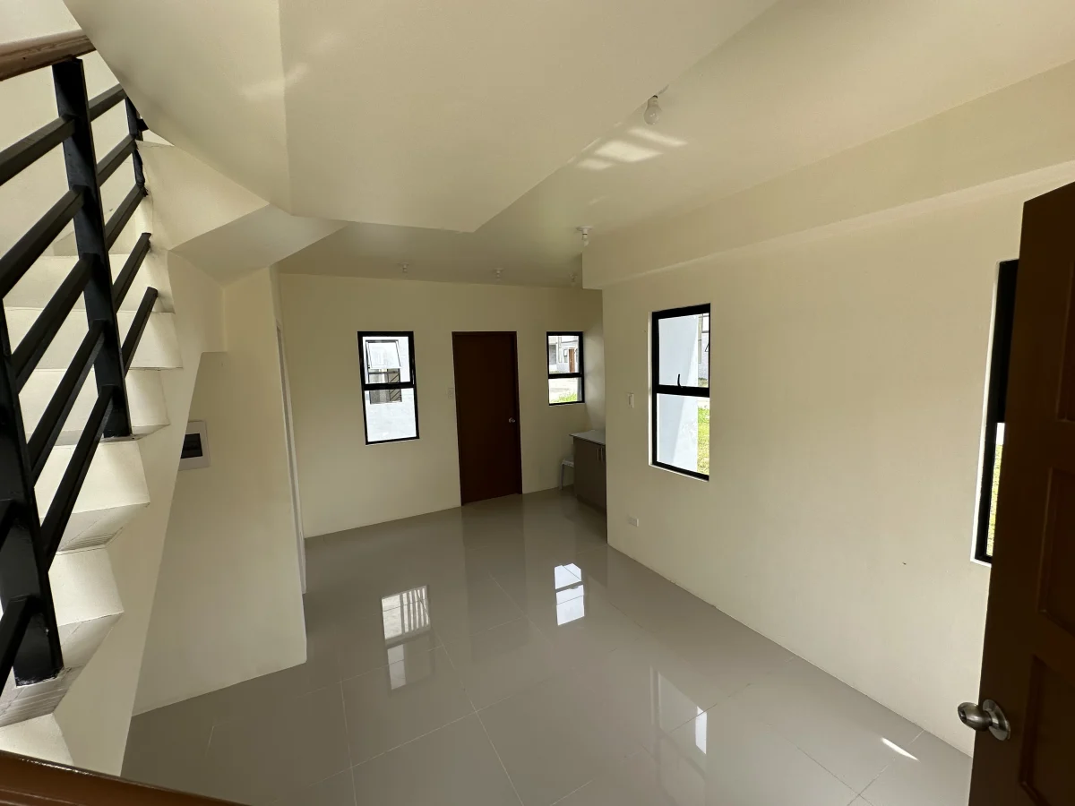 For Assume: Casa Mira Iloilo 400k cash out — Townhouse in Iloilo City, Iloilo, 5000 — Photo 4