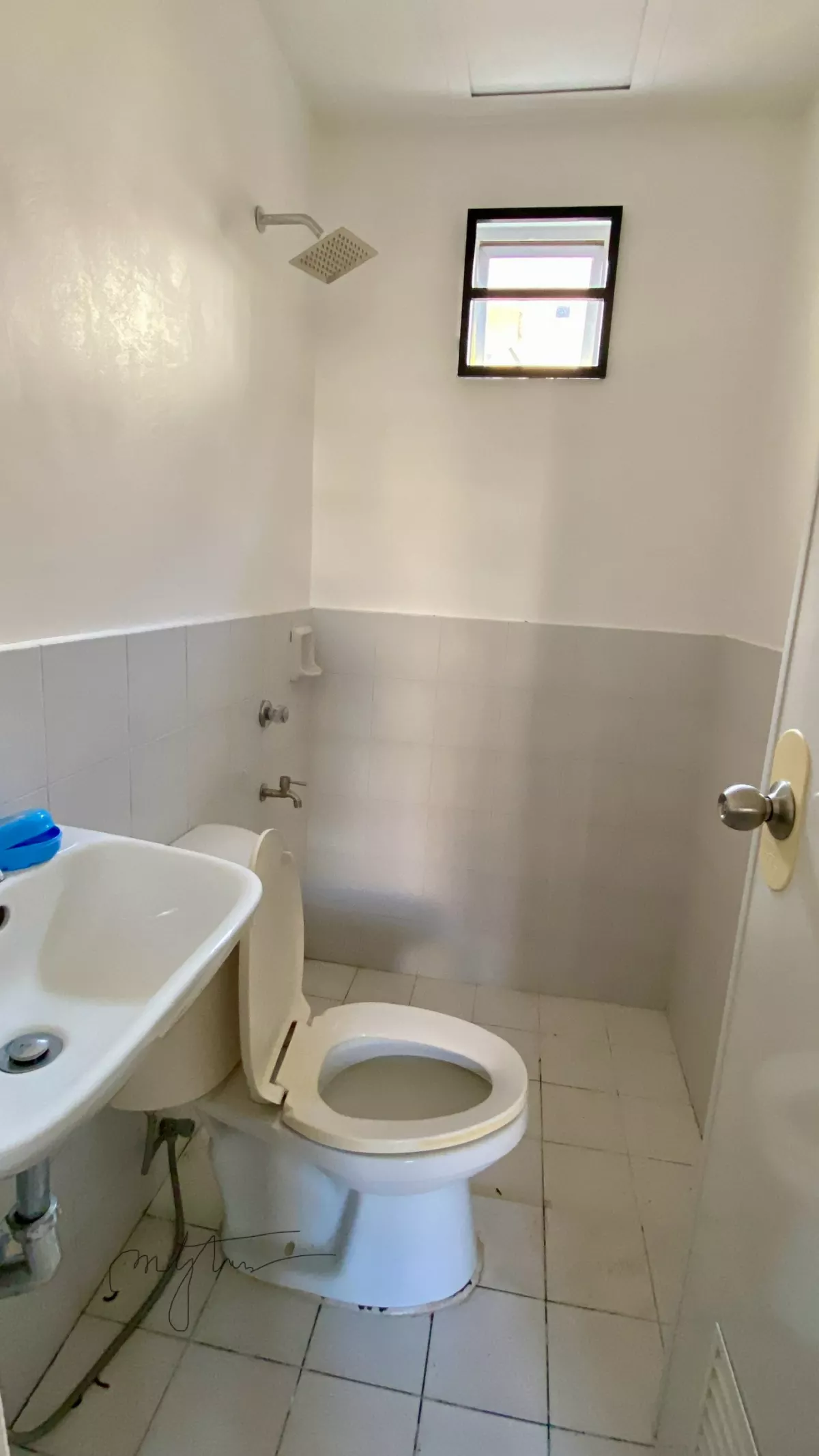 Open photo 12 of 12 — House & Lot For Sale at La Mirande Crest, Gran Europa, Lumbia , CDO