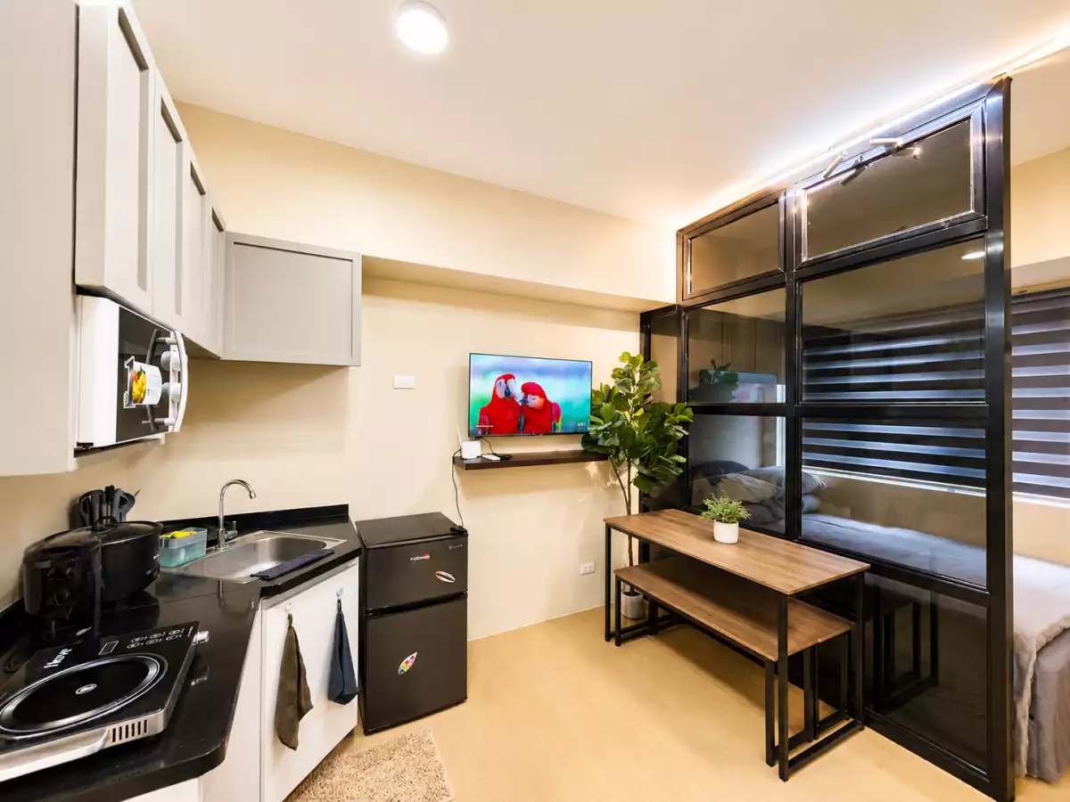 For Rent: Studio Condo in Barangay 24 (Pob.), Cagayan De Oro City — Fully Furnished — Studio in Barangay 24 (Pob.), Cagayan de Oro City, Misamis Oriental — Photo 6