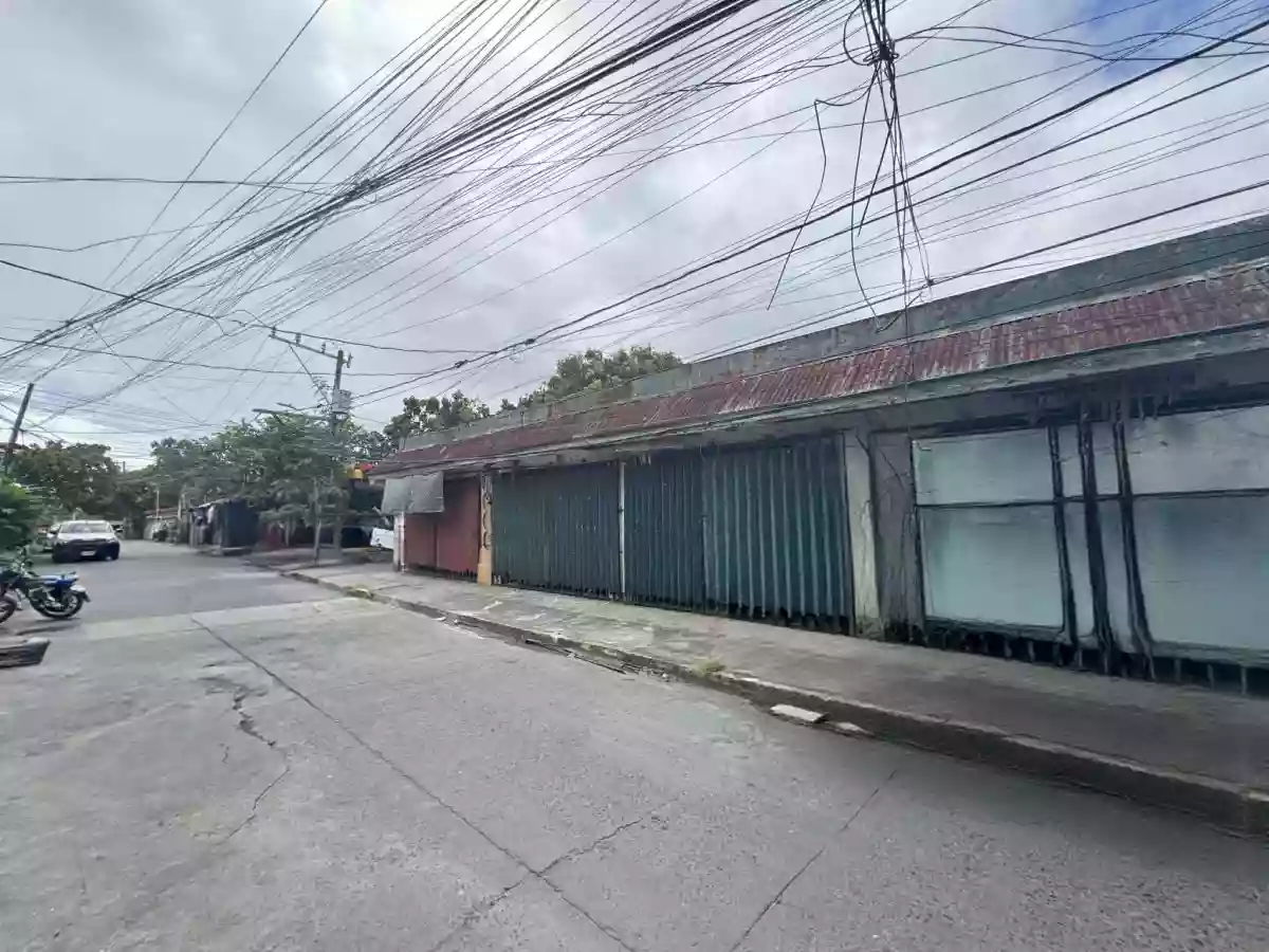 For Sale: 2BR House and Lot in Queens Row, Bacoor, Cavite — 222 sqm