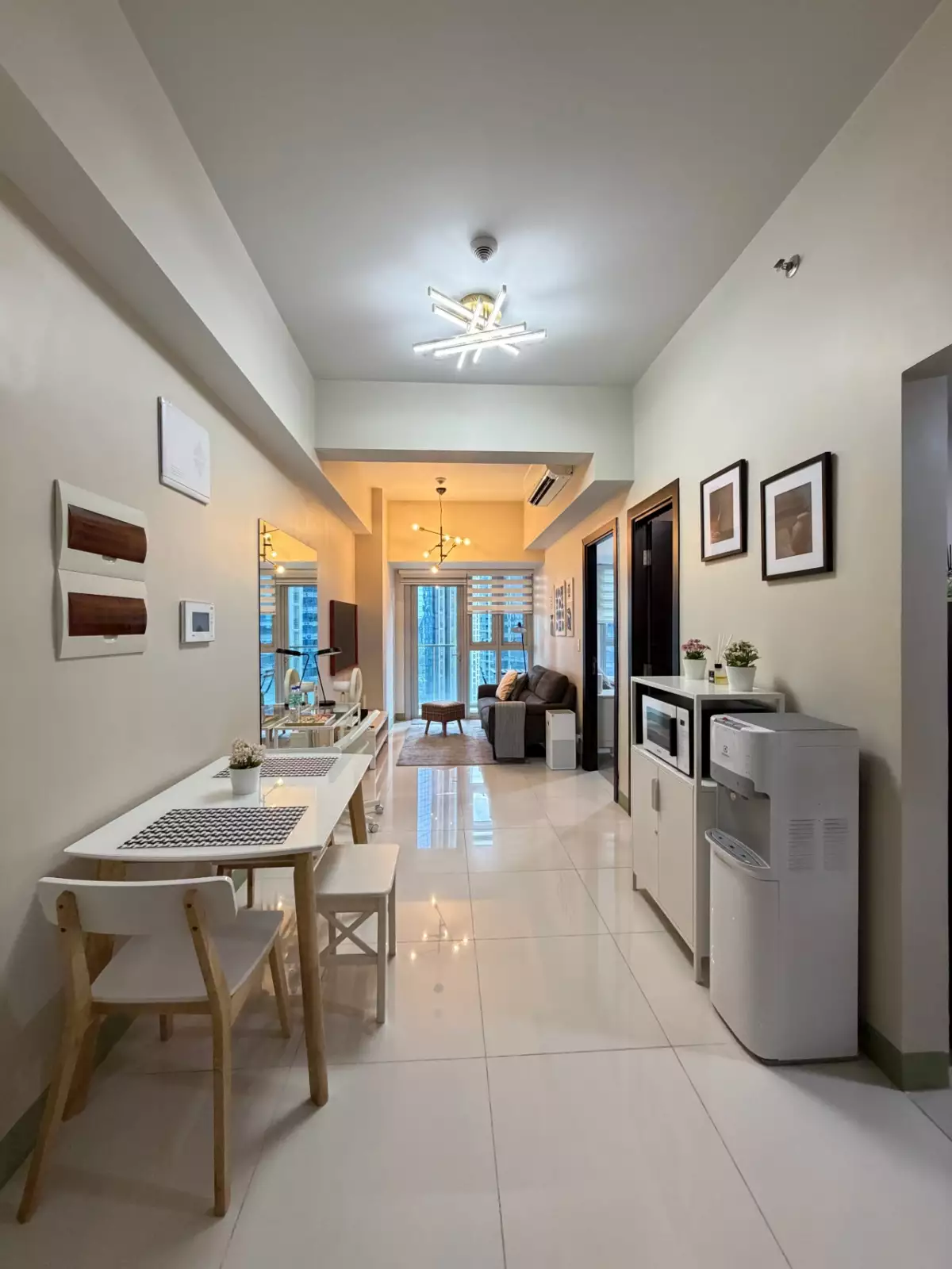 Open photo 15 of 15 — Airbnb Ready 1Bedroom Condo For Sale at Uptown Parksuites Tower, BGC