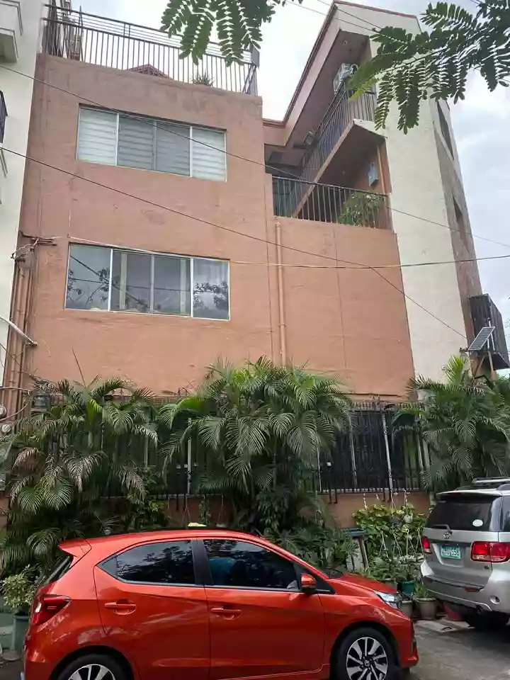 920 sqm Commercial Building for Sale in Valenzuela, Makati City — Building in Valenzuela, Makati City, Metro Manila — Photo 3