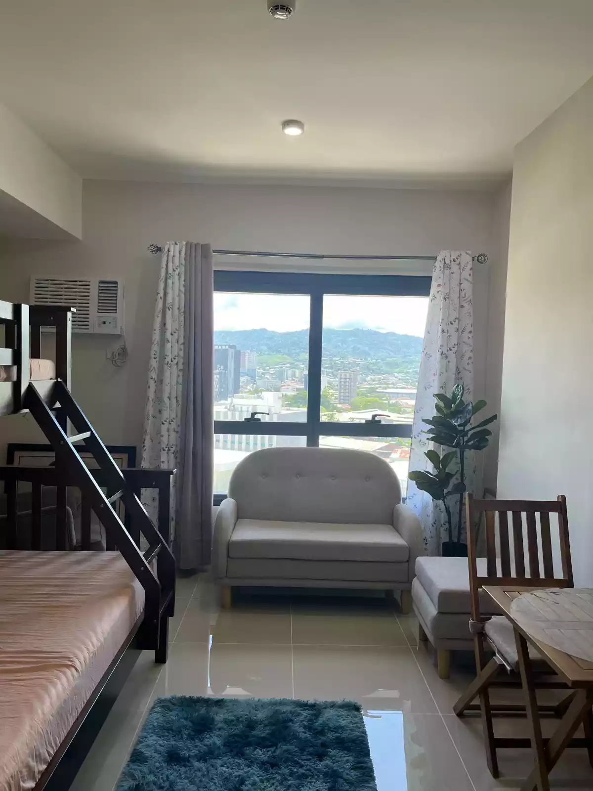 Studio Unit for Rent in J Tower Residences — Studio in Mandaue City, Cebu, 6014 — Photo 2