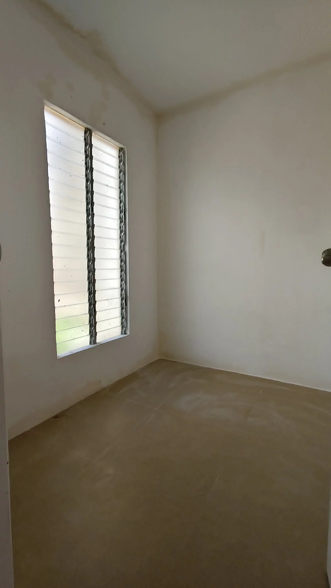 For Assume 2 BR House for only 300K in Villa Casita Bogo — House and Lot in Bogo City, Cebu, 6010 — Photo 7
